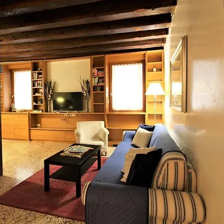 San Marco Charming Apartment With Canal View Venice Exterior photo