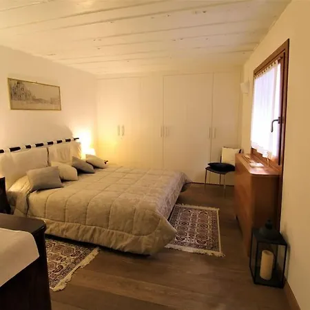 San Marco Charming Apartment With Canal View Venice Exterior photo