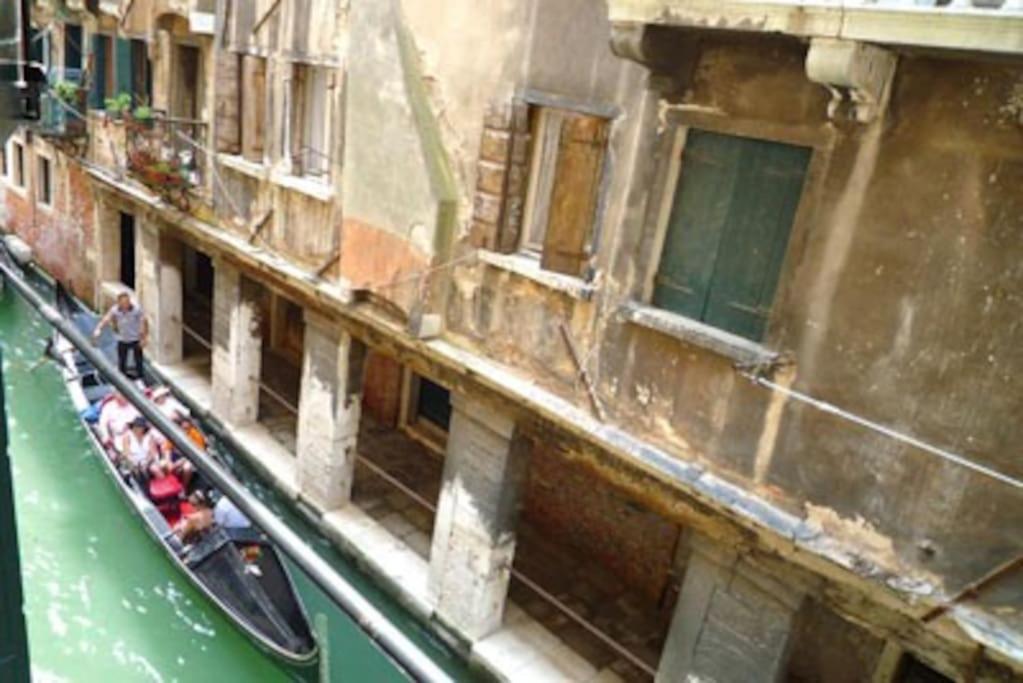 San Marco Charming With Canal View * Veneza